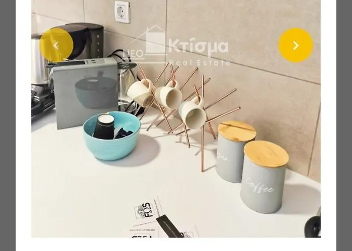 Pyrgos Square Minimal Flat Near Olympia *