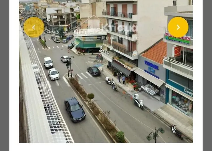 Pyrgos Square Minimal Flat Near Olympia Apartament